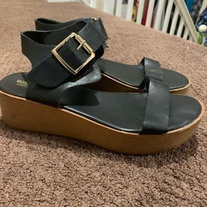 Mossimo sandals